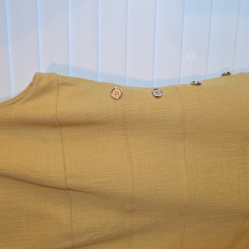 Express Yellow Midi Dress with Side Buttons - Picture 4 of 7